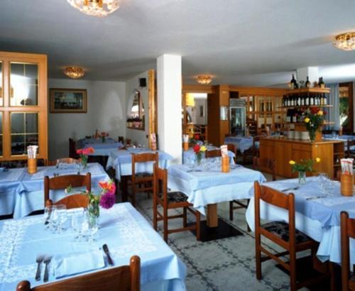 Hotel Serena Dimaro Extérieur photo